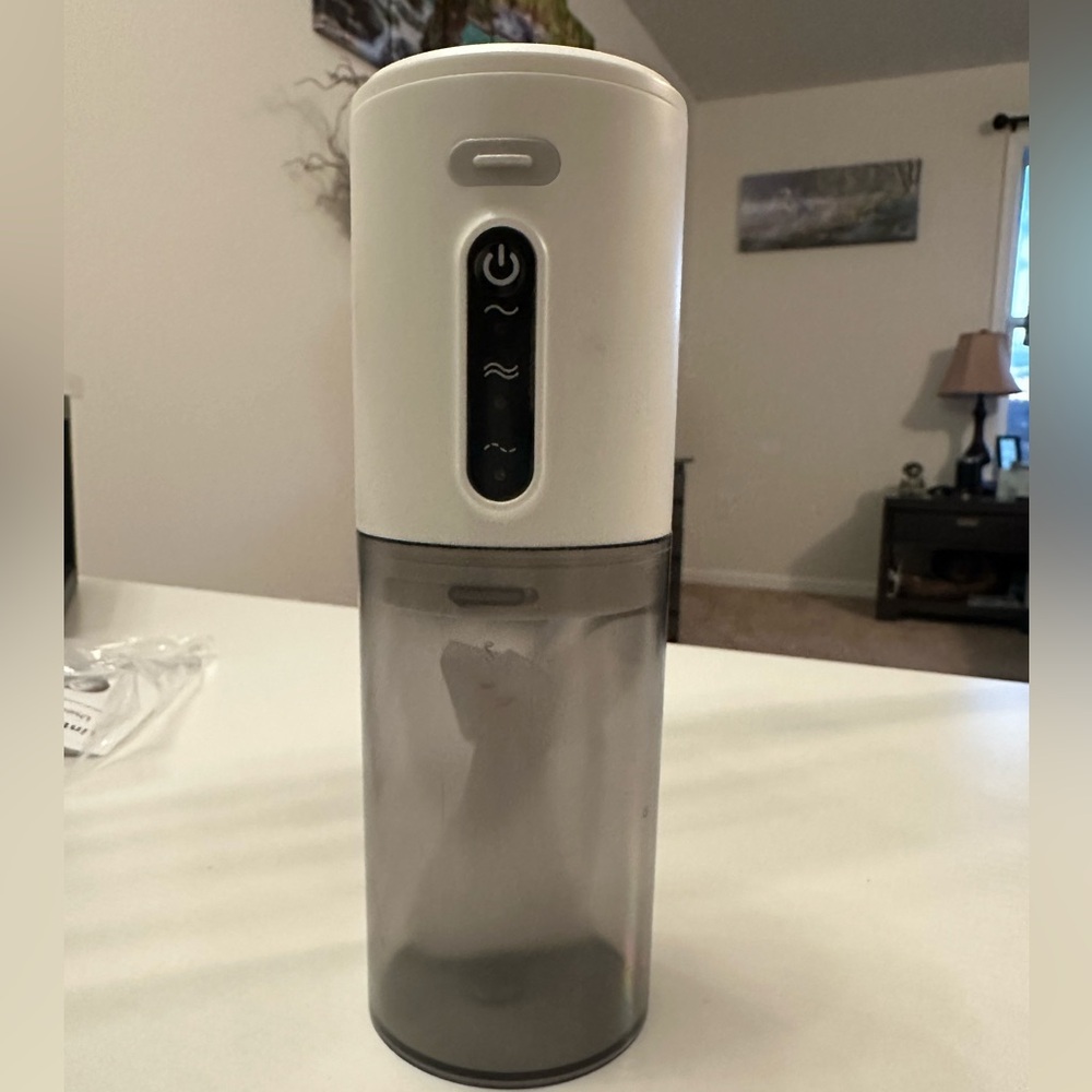 Rechargeable Portable Water Flosser